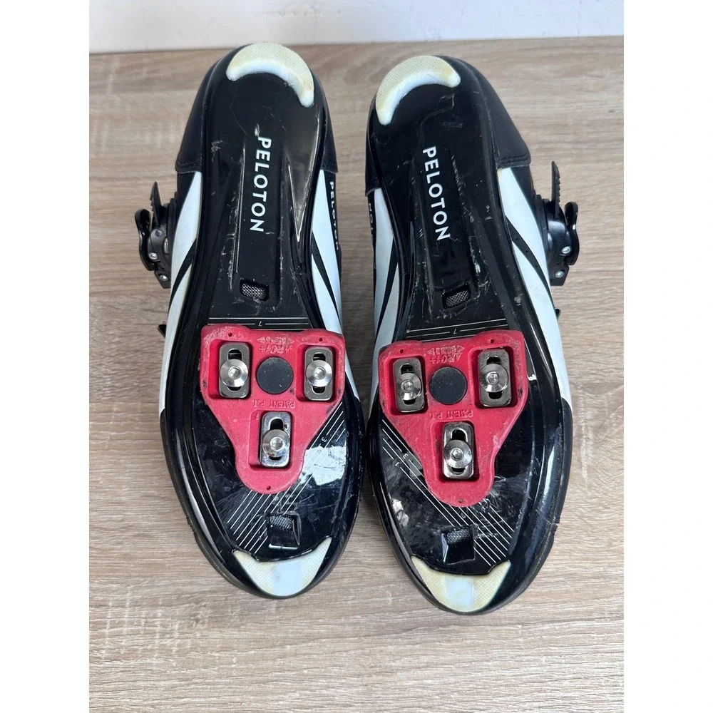 Peloton Cycling Shoes Black White Red EU 41 Indoor Spin Bike Cleats Included